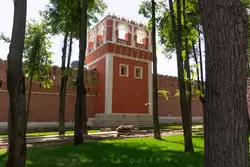 Северная башня №2 Донского монастыря в Москве